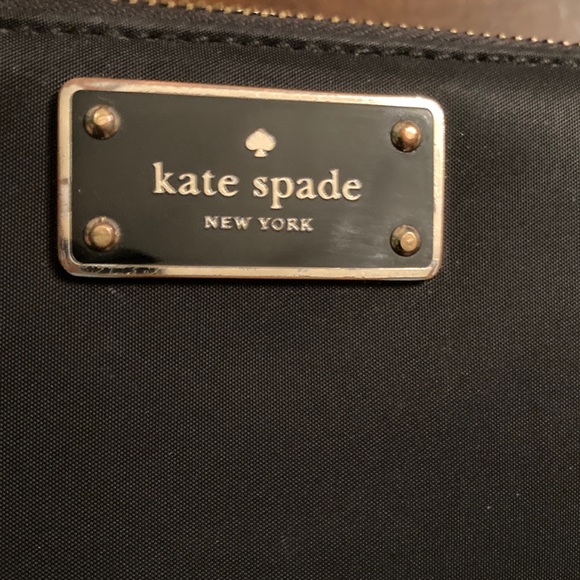 Kate Spade EUC Black Nylon Wilson Road Neda with 14k Light Gold hardware. - Picture 4 of 8